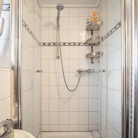 Apartament Dahmlos *