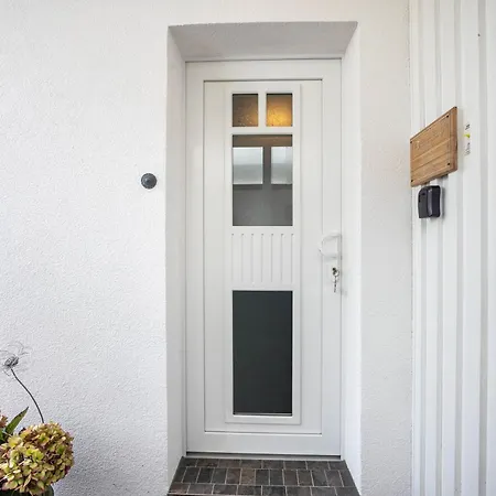 Apartament Dahmlos *